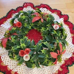 Vintage mid-century Christmas Wreath/Candle Ring